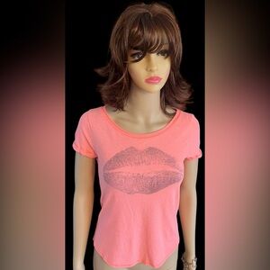Hostess Pick 💥☄️New Hollister Coral Kiss Print Tee New Without Tags